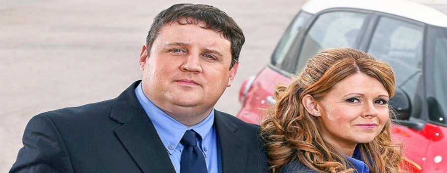 Peter Kay spotted in Sale Moor filming Car Share watched by a bus full of school children!