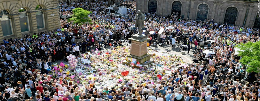 Trafford to remember victims of  the Manchester Arena attack at Town Hall vigil
