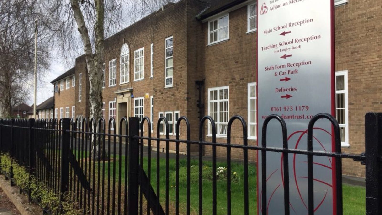 Ashton on Mersey School in row over special needs plan